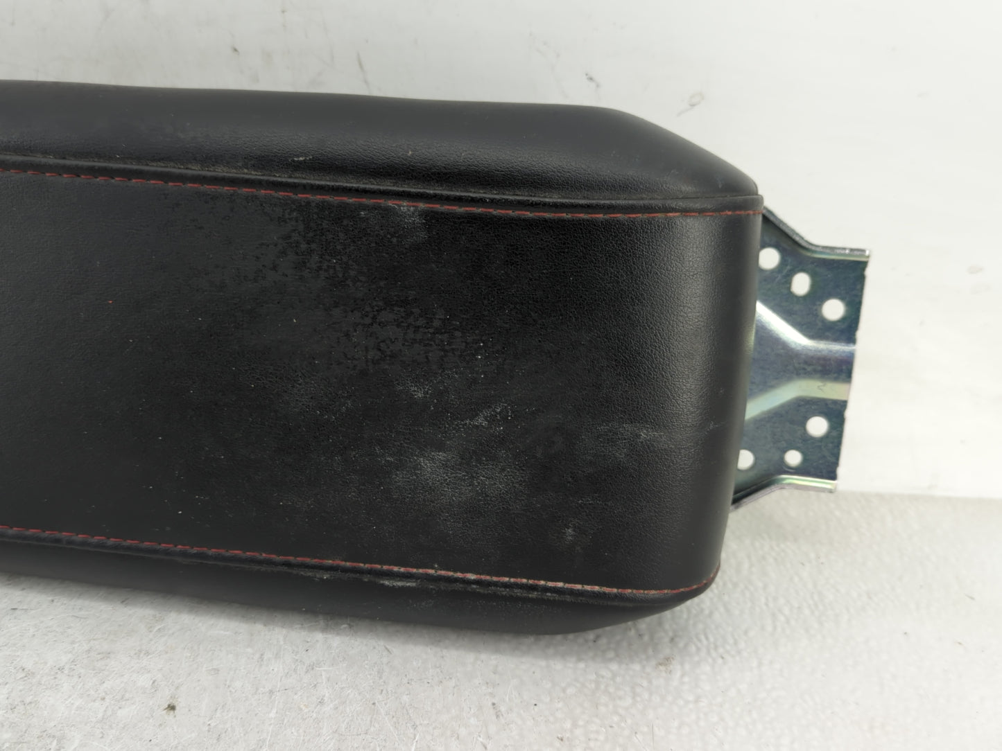 2014-2017 Chevrolet Equinox Center Console Armrest Cover Lid Fits Fits 2014 2015 2016 2017 OEM Used Auto Parts - Oemusedauto
