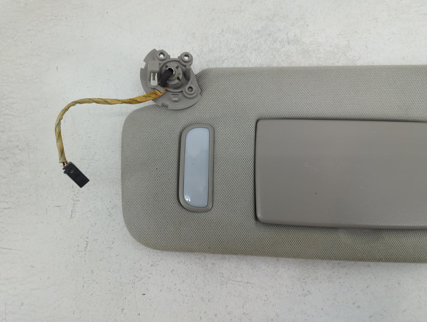 2010-2017 Chevrolet Equinox Sun Visor Shade Replacement Driver Left Mirror Fits Fits 2010 2011 2012 2013 2014 2015 2016 2017