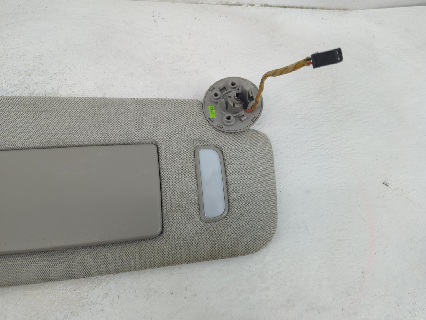 2010-2017 Chevrolet Equinox Sun Visor Shade Replacement Passenger Right Mirror Fits Fits 2010 2011 2012 2013 2014 2015 2016 