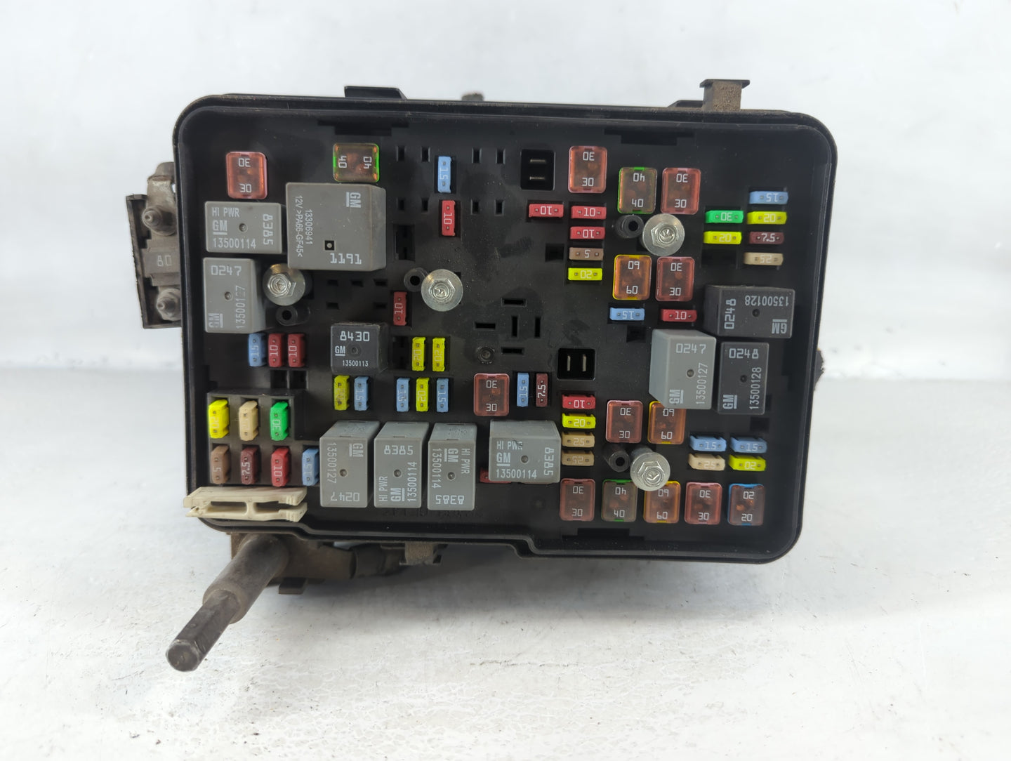 2013-2016 Chevrolet Equinox Fusebox Fuse Box Panel Relay Module P/N:22929763_01 Fits Fits 2013 2014 2015 2016 OEM Used Auto 