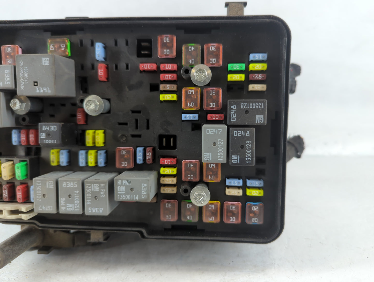 2013-2016 Chevrolet Equinox Fusebox Fuse Box Panel Relay Module P/N:22929763_01 Fits Fits 2013 2014 2015 2016 OEM Used Auto 