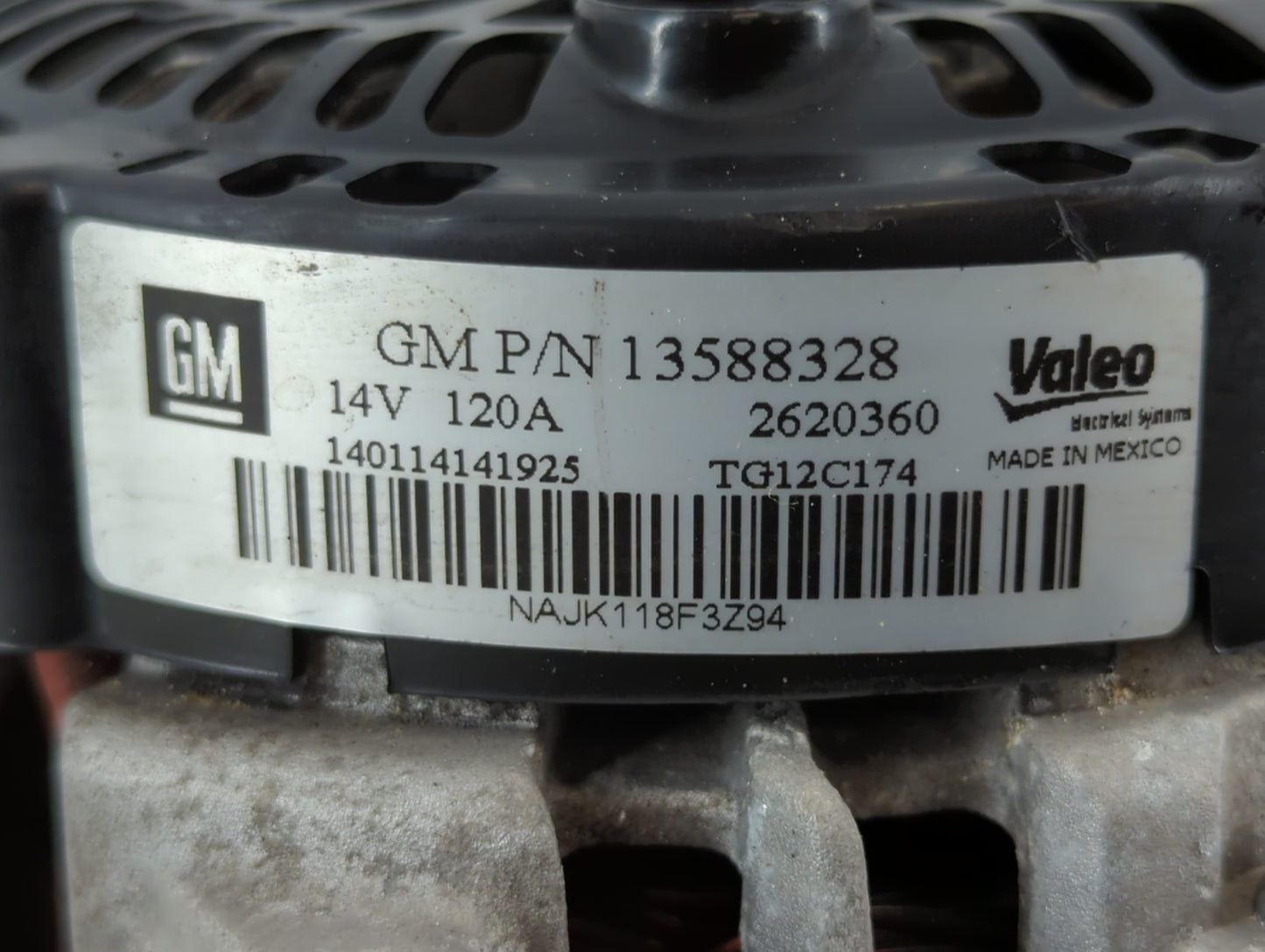 2010-2017 Chevrolet Equinox Alternator Replacement Generator Charging Assembly Engine OEM P/N:13588328 Fits OEM Used Auto Pa