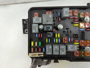 2014 Chevrolet Equinox Fusebox Fuse Box Panel Relay Module Fits OEM Used Auto Parts