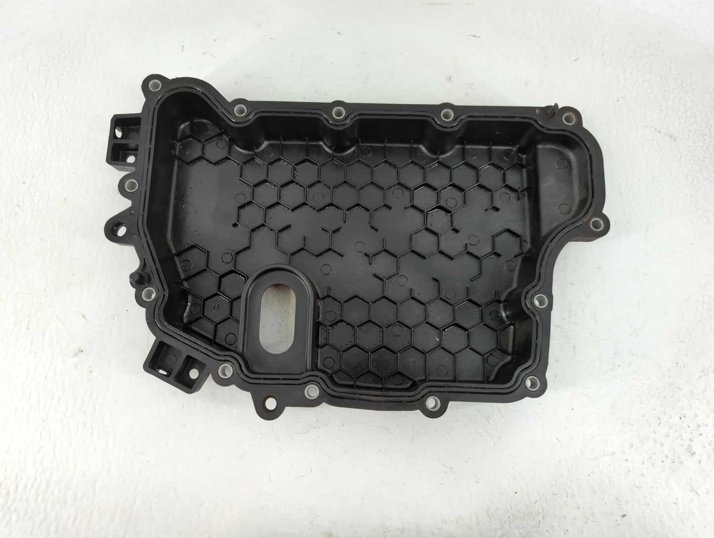 2010-2017 Chevrolet Equinox Engine Oil Pan Fits Fits 2005 2006 2007 2008 2009 2010 2011 2012 2013 2014 2015 2016 2017 OEM Us