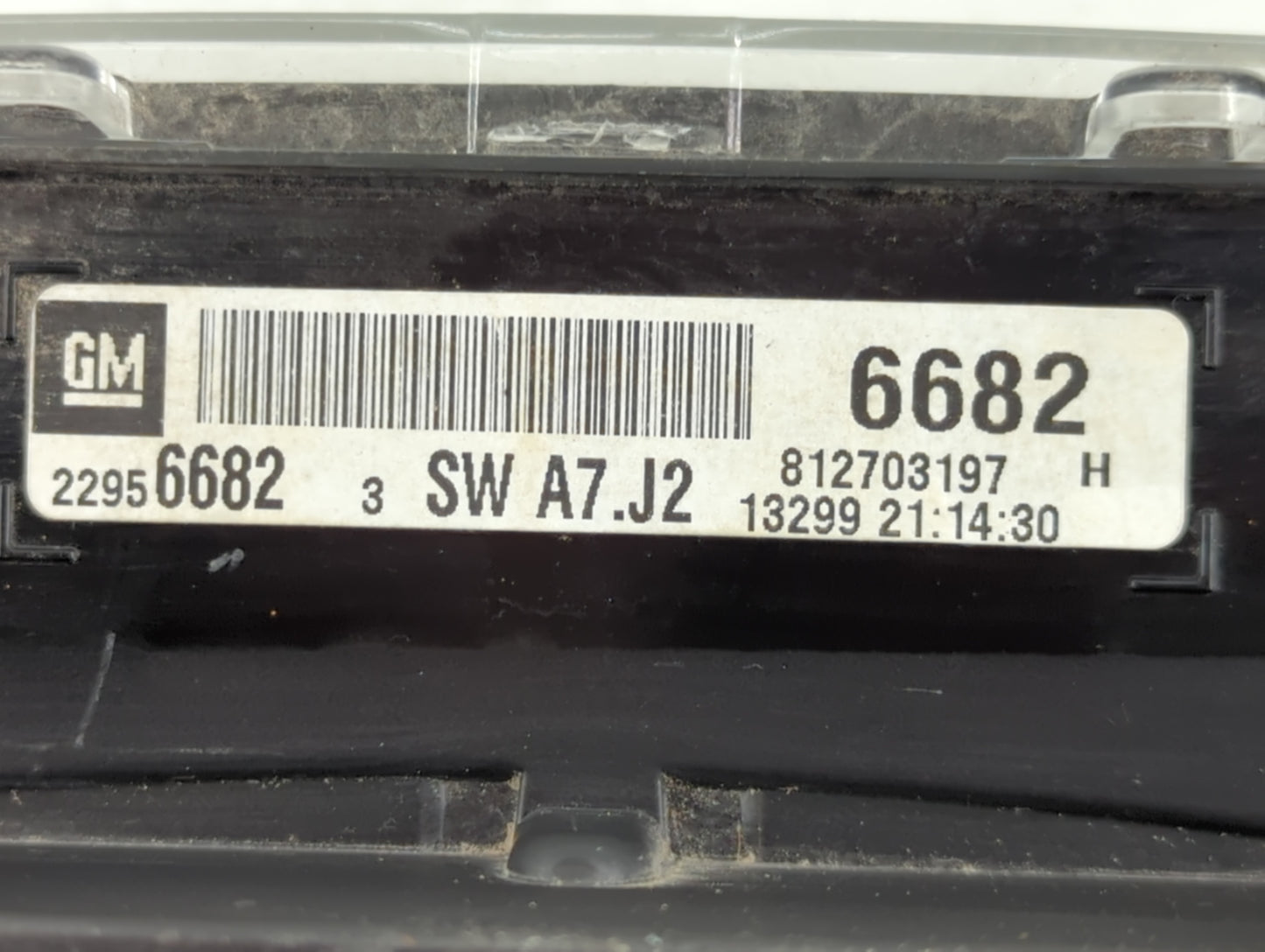 2013-2016 Chevrolet Equinox Instrument Cluster Speedometer Gauges P/N:22956682 Fits Fits 2013 2014 2015 2016 OEM Used Auto P