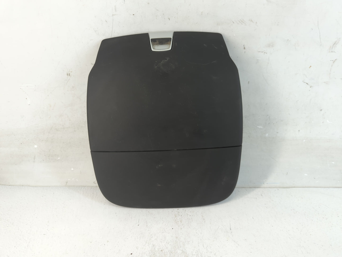 2014-2017 Chevrolet Equinox Overhead Roof Console 915978 - Oemusedautoparts1.com