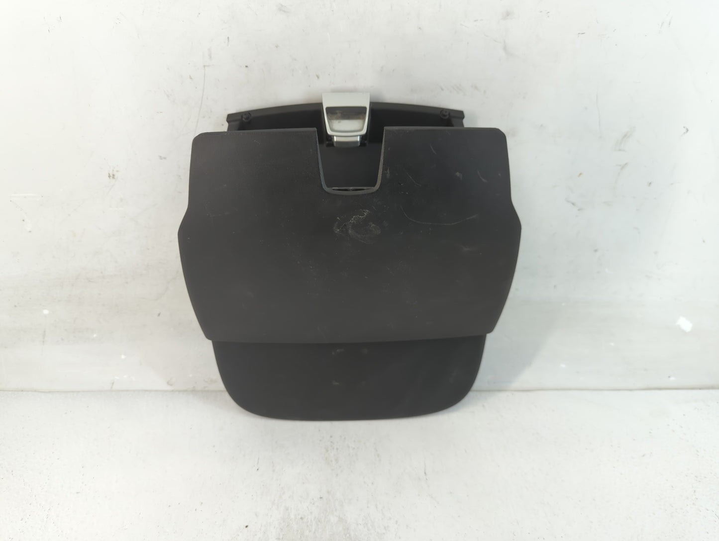2014-2017 Chevrolet Equinox Overhead Roof Console 915978 - Oemusedautoparts1.com