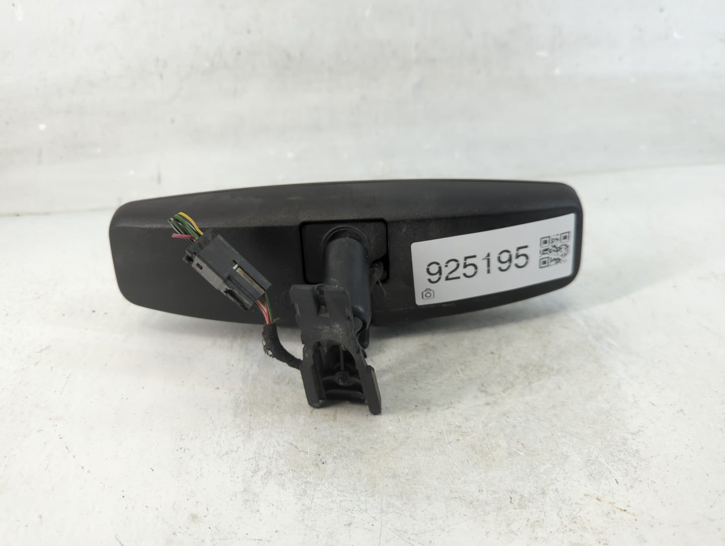 2012-2017 Chevrolet Equinox Interior Rear View Mirror Replacement OEM P/N:E11026392 Fits OEM Used Auto Parts - Oemusedautopa