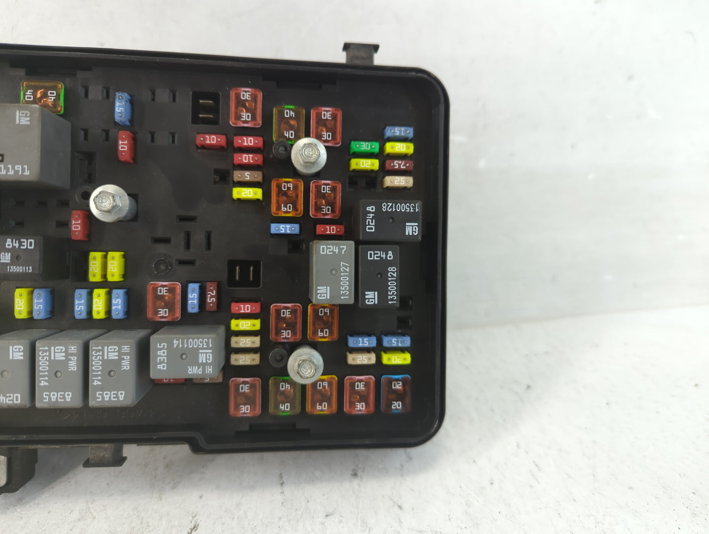 2013-2016 Chevrolet Equinox Fusebox Fuse Box Panel Relay Module P/N:22929763 Fits Fits 2013 2014 2015 2016 OEM Used Auto Par