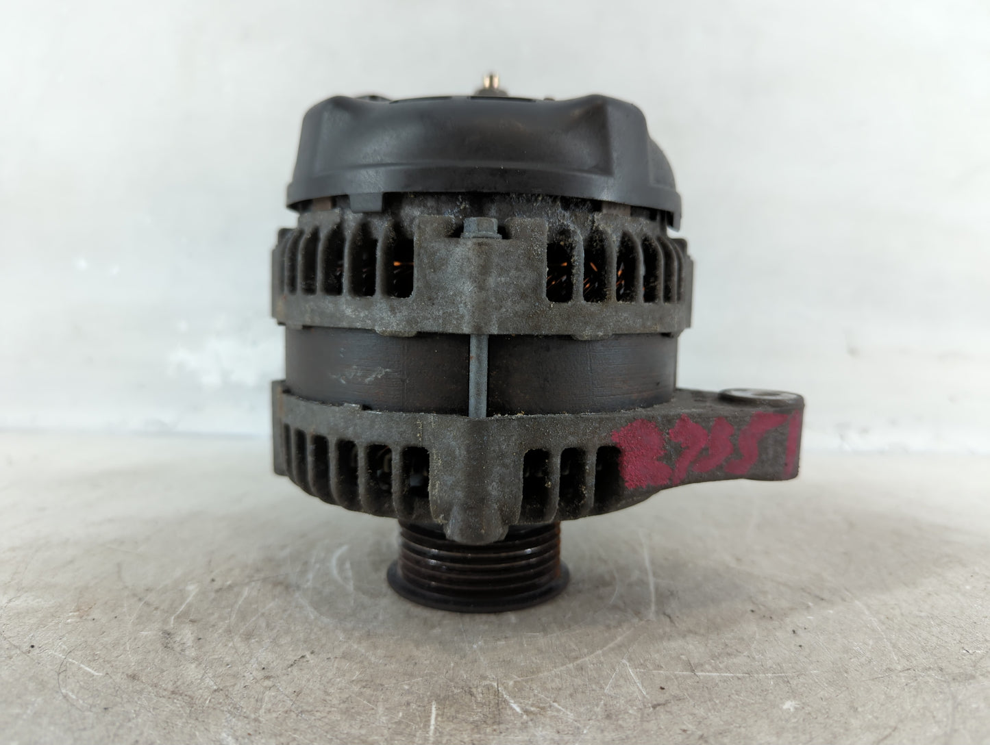 2013-2017 Chevrolet Equinox Alternator Replacement Generator Charging Assembly Engine OEM P/N:TN104210-5251 23119515 Fits OE