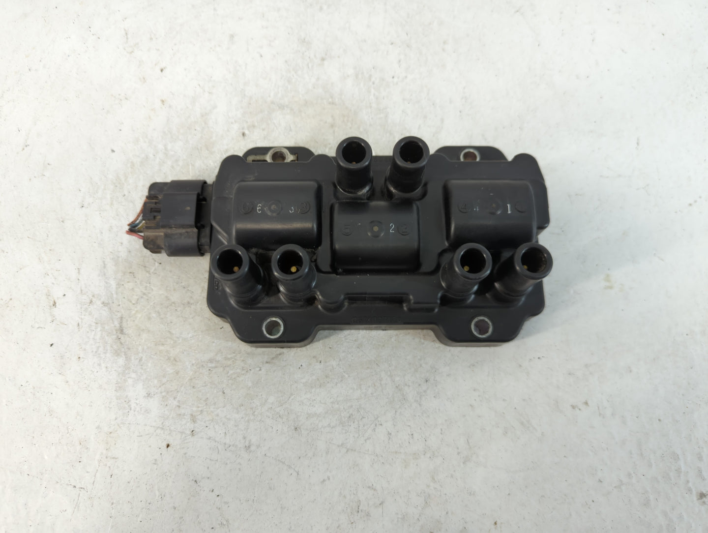 2014 Chevrolet Express 1500 Ignition Coil Pack - Oemusedautoparts1.com