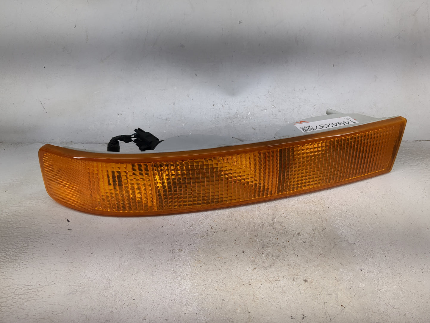 2003-2022 Chevrolet Express 2500 Driver Left Oem Front Light Lamp Orange - Oemusedautoparts1.com