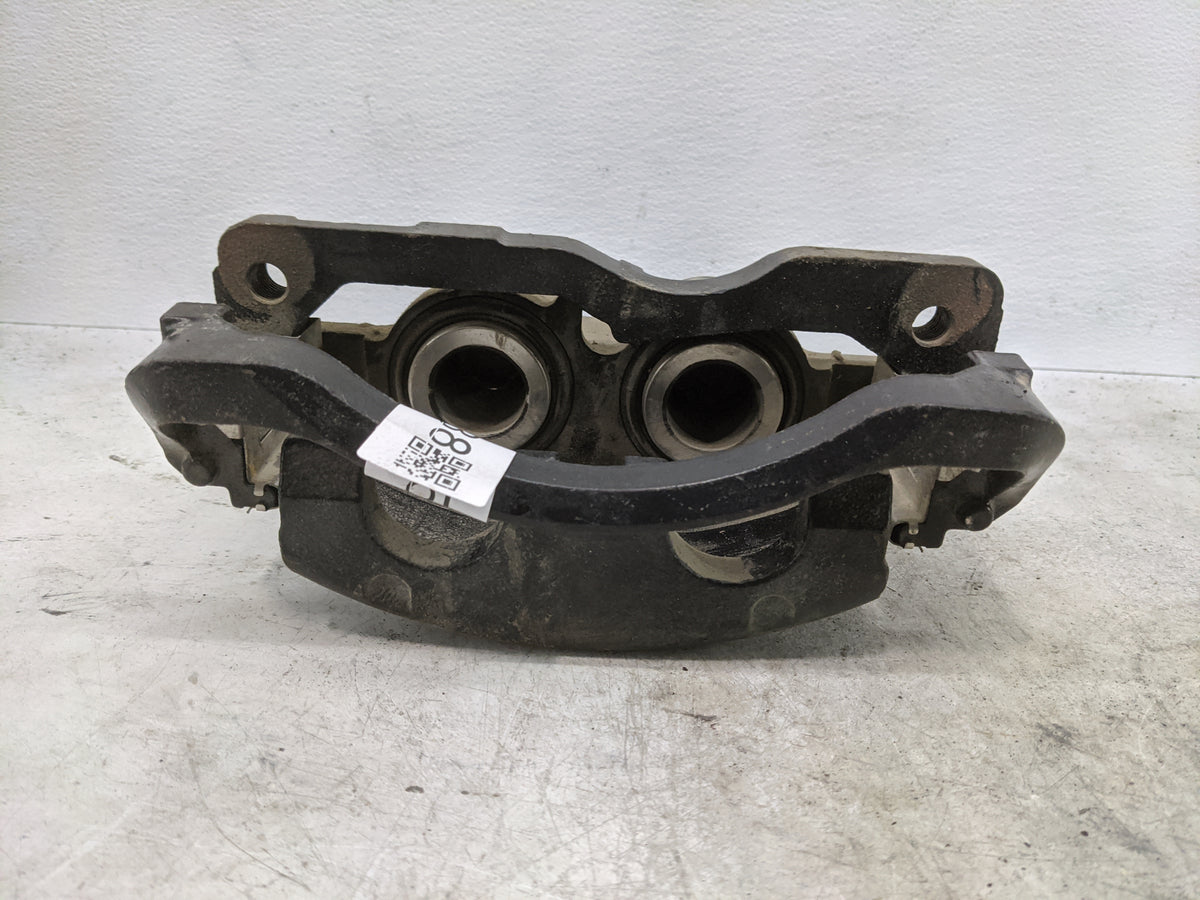 2014 Chevrolet Express 2500 Front Driver Left Brake Caliper - Oemusedautoparts1.com