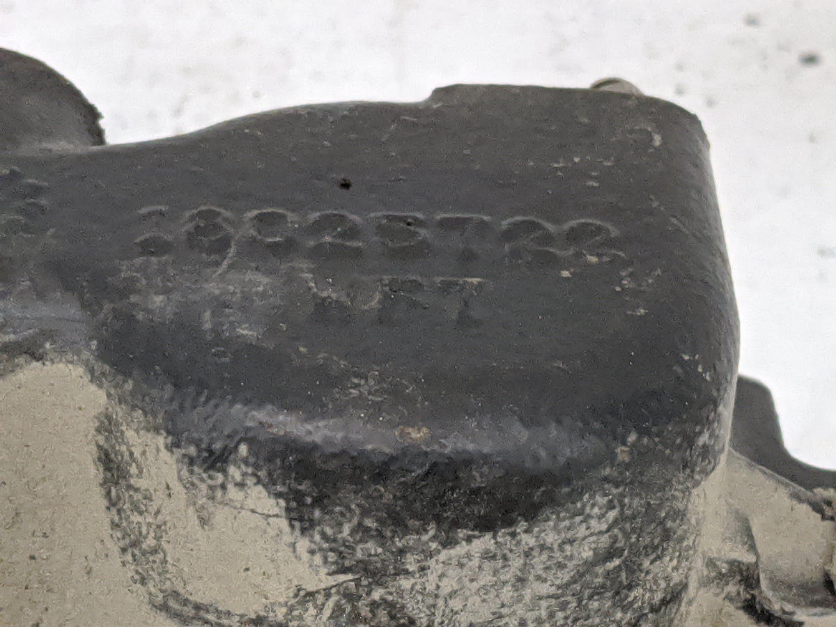 2014 Chevrolet Express 2500 Front Driver Left Brake Caliper - Oemusedautoparts1.com