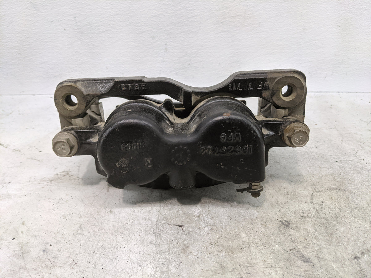 2014 Chevrolet Express 2500 Front Passenger Right Brake Caliper - Oemusedautoparts1.com