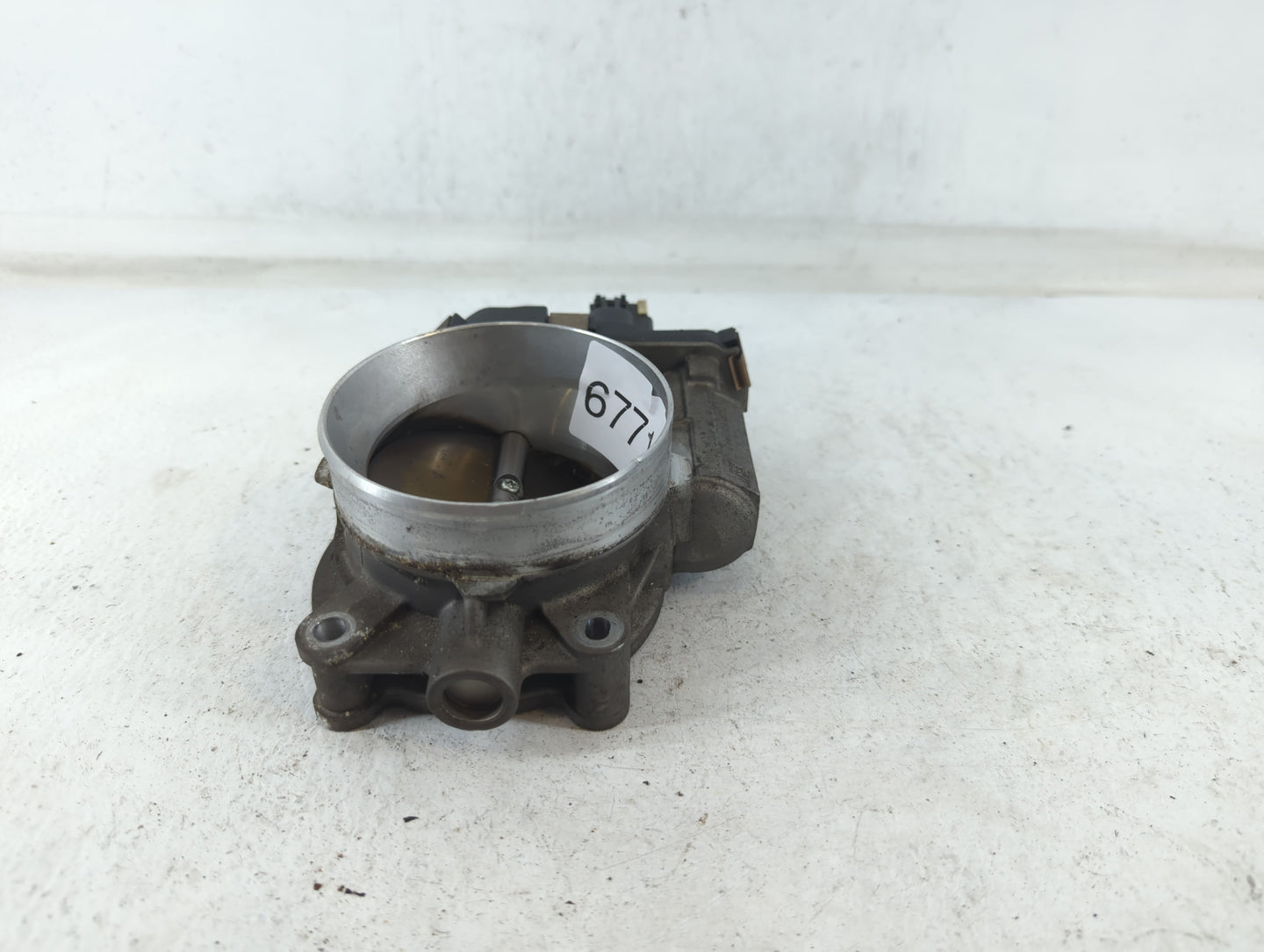 2009-2015 Chevrolet Express 2500 Throttle Body P/N:RME87-3C9992 Fits Fits 2009 2010 2011 2012 2013 2014 2015 OEM Used Auto P