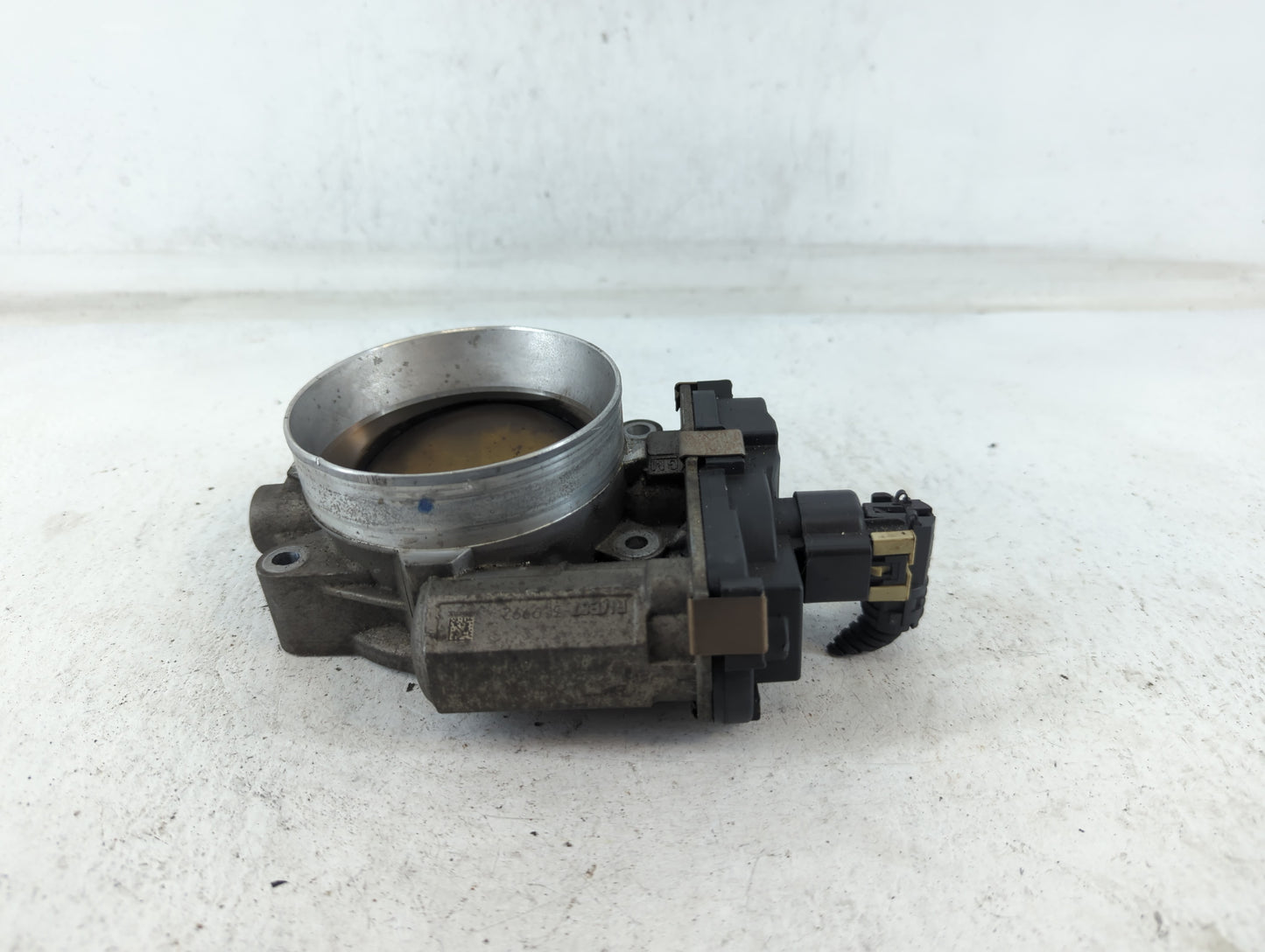 2009-2015 Chevrolet Express 2500 Throttle Body P/N:RME87-3C9992 Fits Fits 2009 2010 2011 2012 2013 2014 2015 OEM Used Auto P