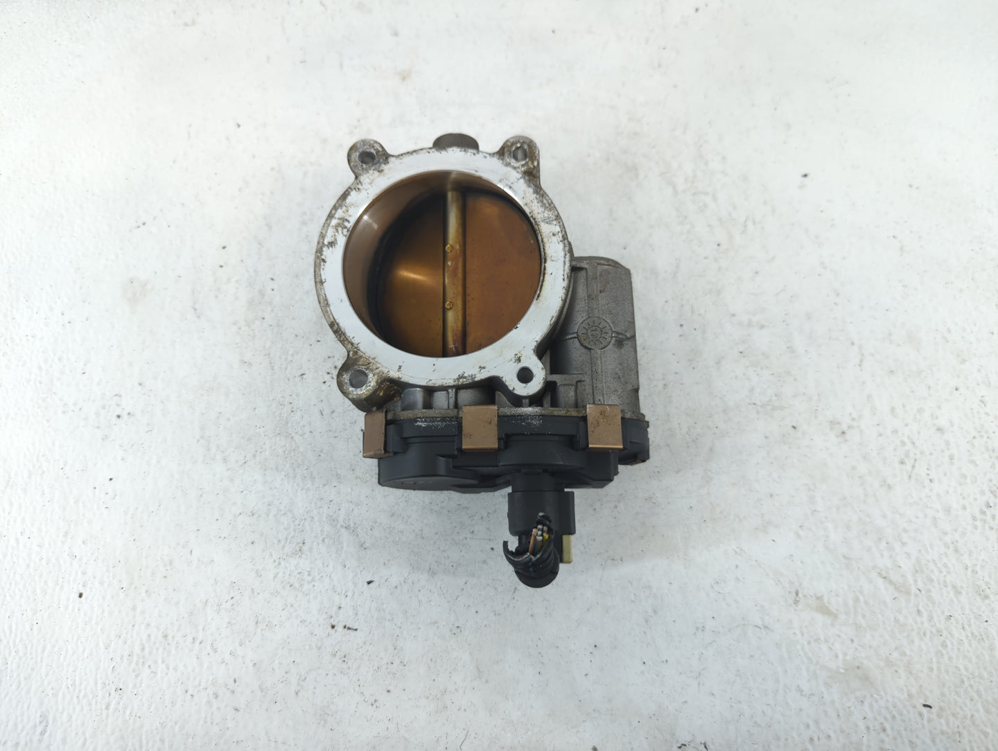 2009-2015 Chevrolet Express 2500 Throttle Body P/N:RME87-3C9992 Fits Fits 2009 2010 2011 2012 2013 2014 2015 OEM Used Auto P
