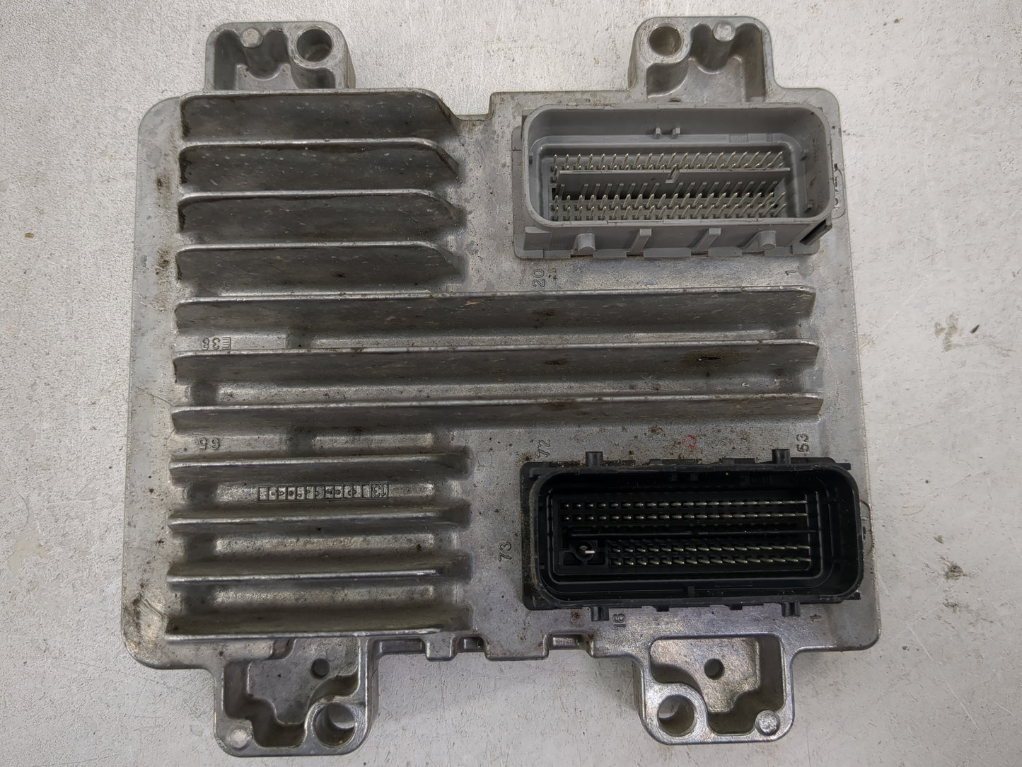 2010-2015 Chevrolet Express 3500 PCM Engine Control Computer ECU ECM PCU OEM Fits Fits 2010 2011 2012 2013 2014 2015 2016 20