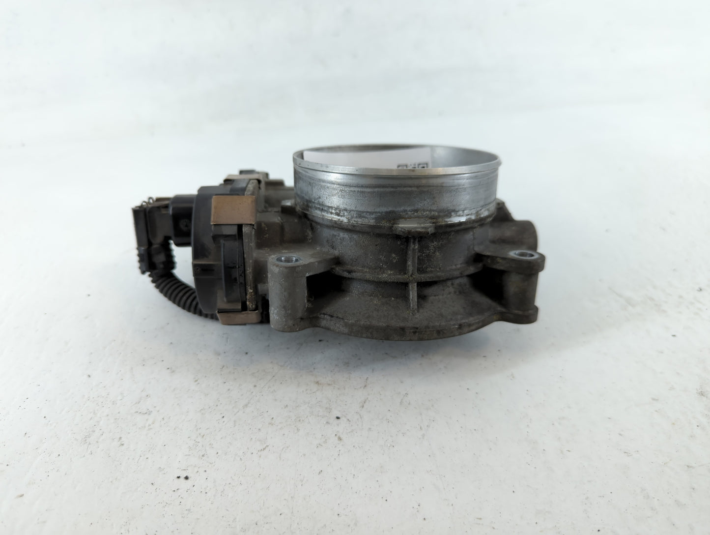 2009-2015 Chevrolet Express 3500 Throttle Body P/N:RME87-3C9992 Fits Fits 2009 2010 2011 2012 2013 2014 2015 OEM Used Auto P