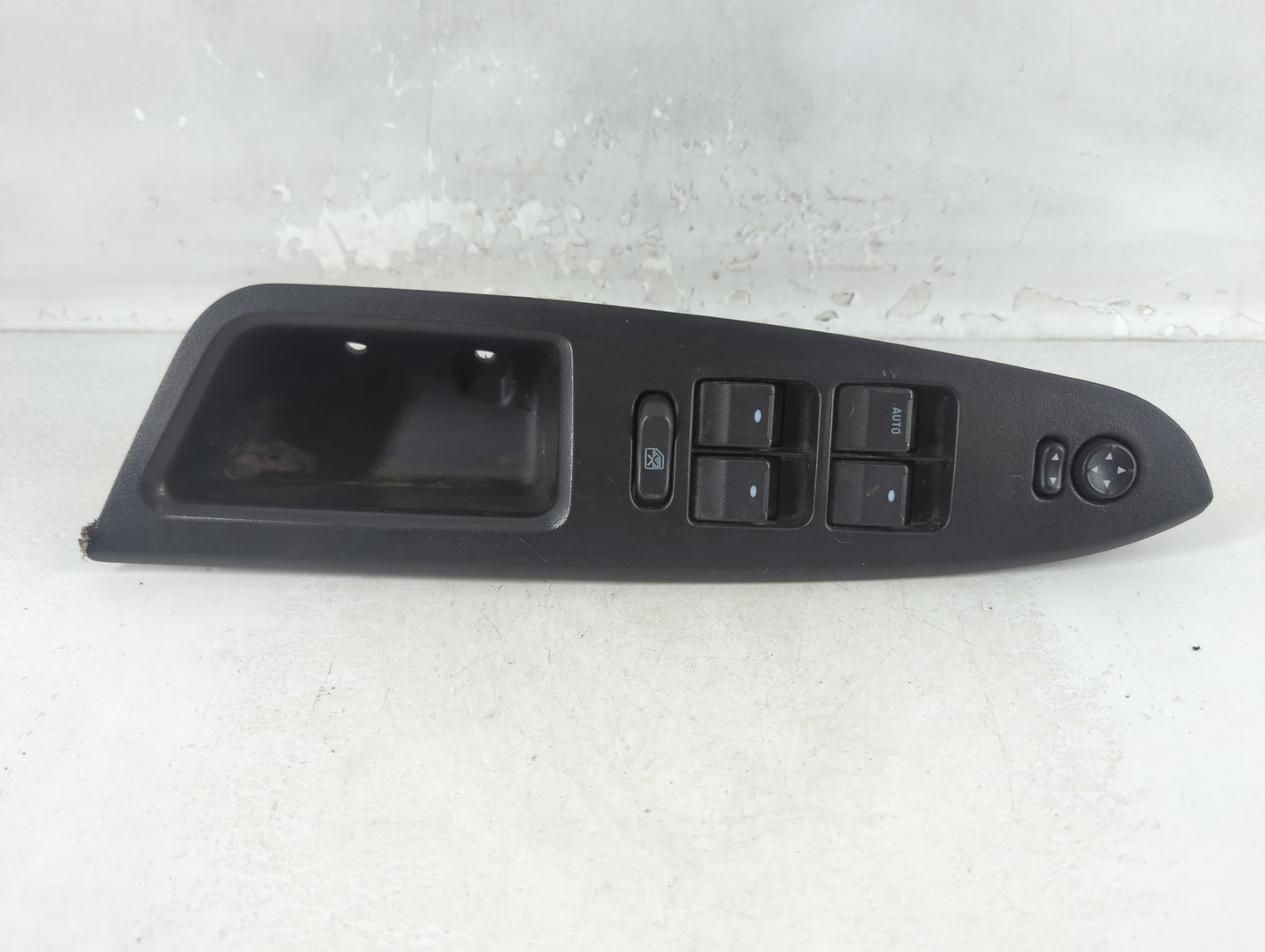 2009-2016 Chevrolet Impala Master Power Window Switch Replacement Driver Side Left P/N:25828893 Fits OEM Used Auto Parts - O
