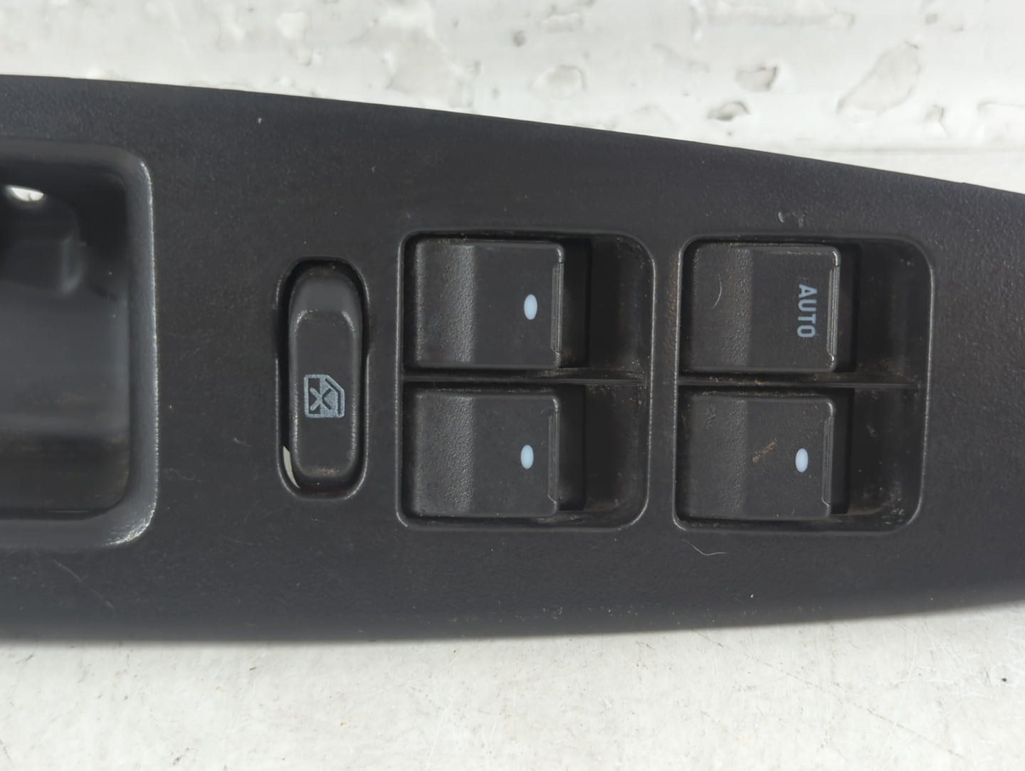 2009-2016 Chevrolet Impala Master Power Window Switch Replacement Driver Side Left P/N:25828893 Fits OEM Used Auto Parts - O