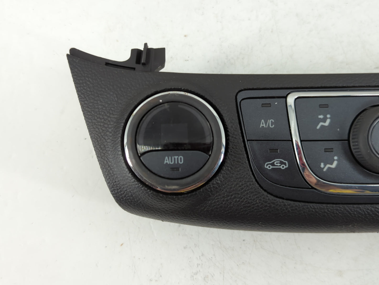 2014 Chevrolet Impala Climate Control Module Temperature AC/Heater Replacement P/N:23113226 Fits OEM Used Auto Parts - Oemus
