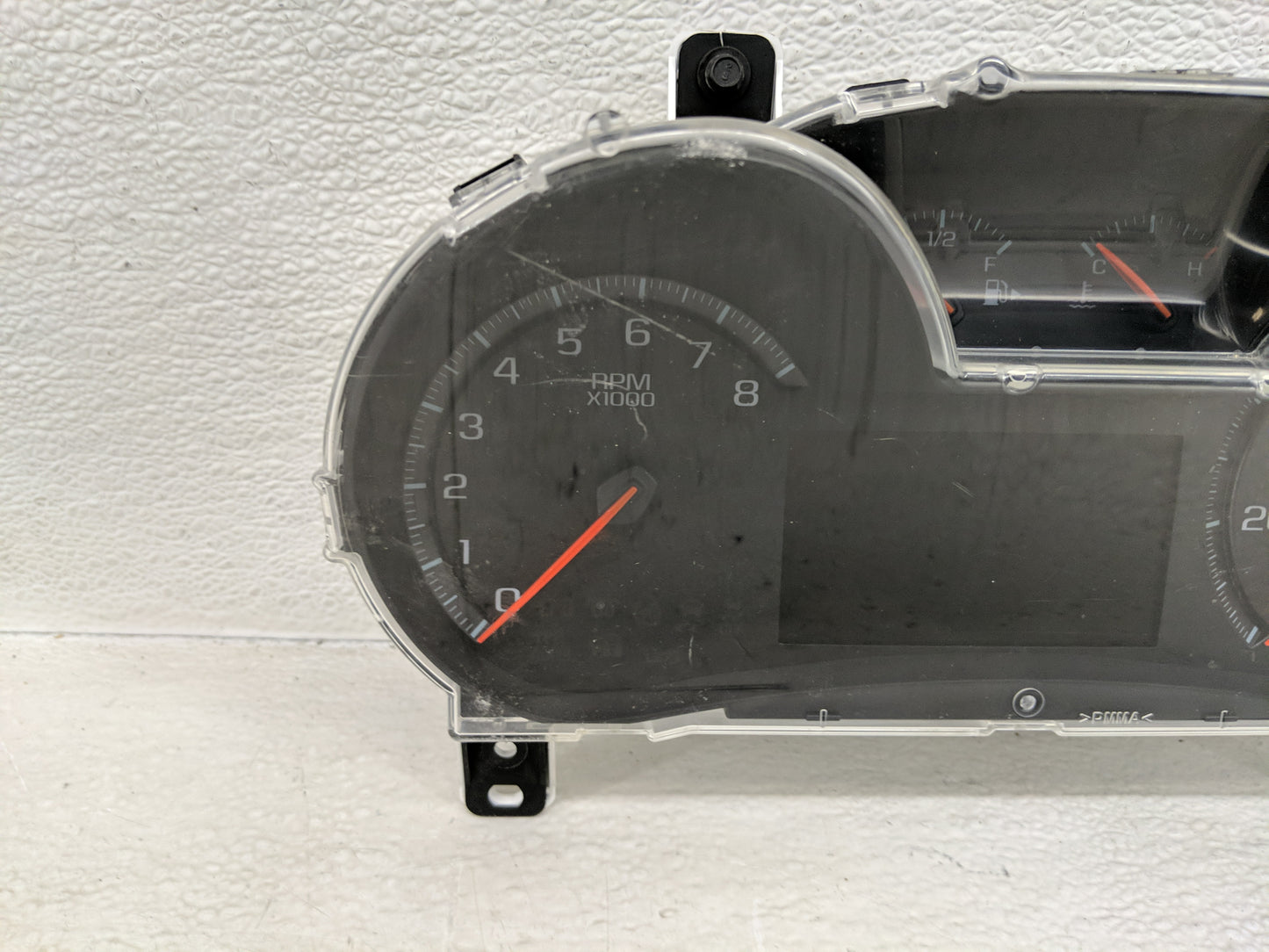 2014 Chevrolet Impala Instrument Cluster Speedometer Gauges P/N:23143880 Fits OEM Used Auto Parts - Oemusedautoparts1.com