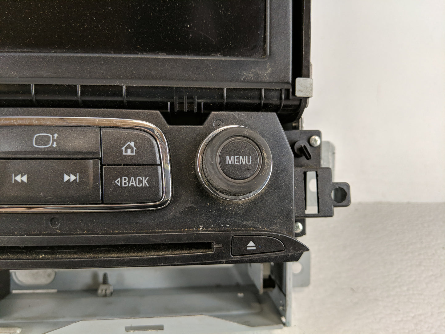 2014 Chevrolet Impala Radio AM FM Cd Player Receiver Replacement P/N:23113224 Fits Fits 2013 2015 OEM Used Auto Parts - Oemu