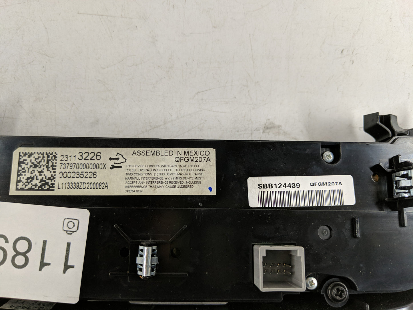 2014 Chevrolet Impala Climate Control Module Temperature AC/Heater Replacement P/N:23113226 Fits OEM Used Auto Parts - Oemus