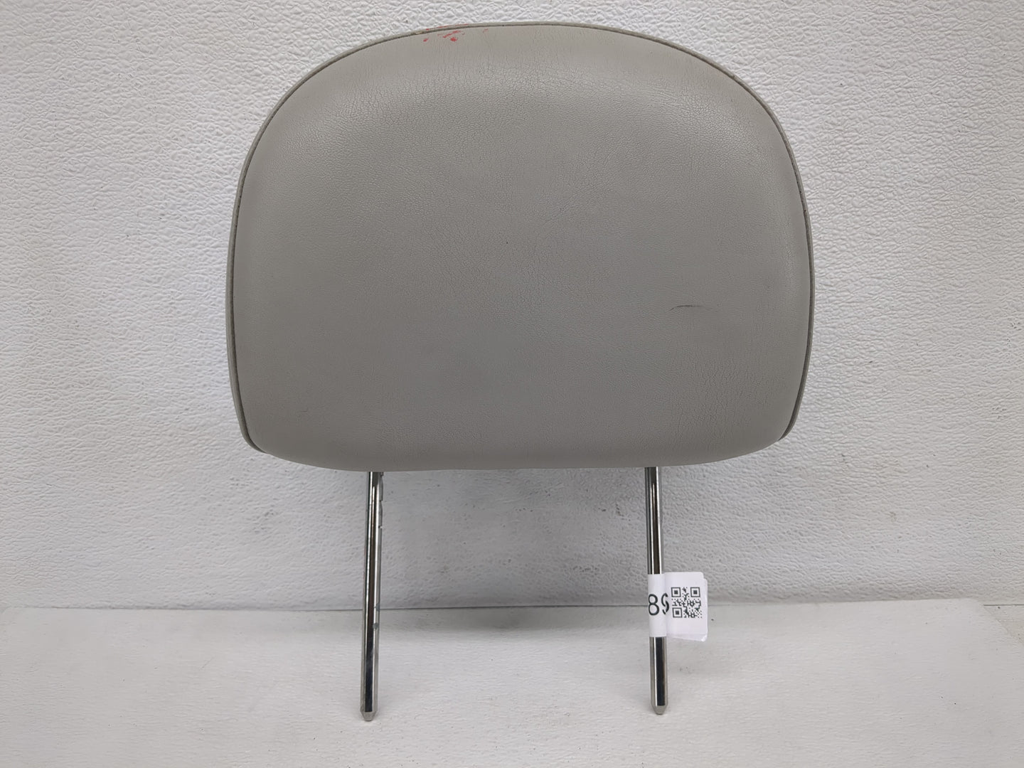 2009-2016 Chevrolet Impala Headrest Head Rest Front Driver Passenger Seat Fits Fits 2009 2010 2011 2012 2013 2014 2015 2016 