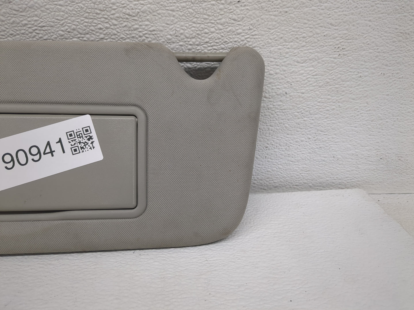 2006-2016 Chevrolet Impala Sun Visor Shade Replacement Driver Left Mirror Fits OEM Used Auto Parts - Oemusedautoparts1.com