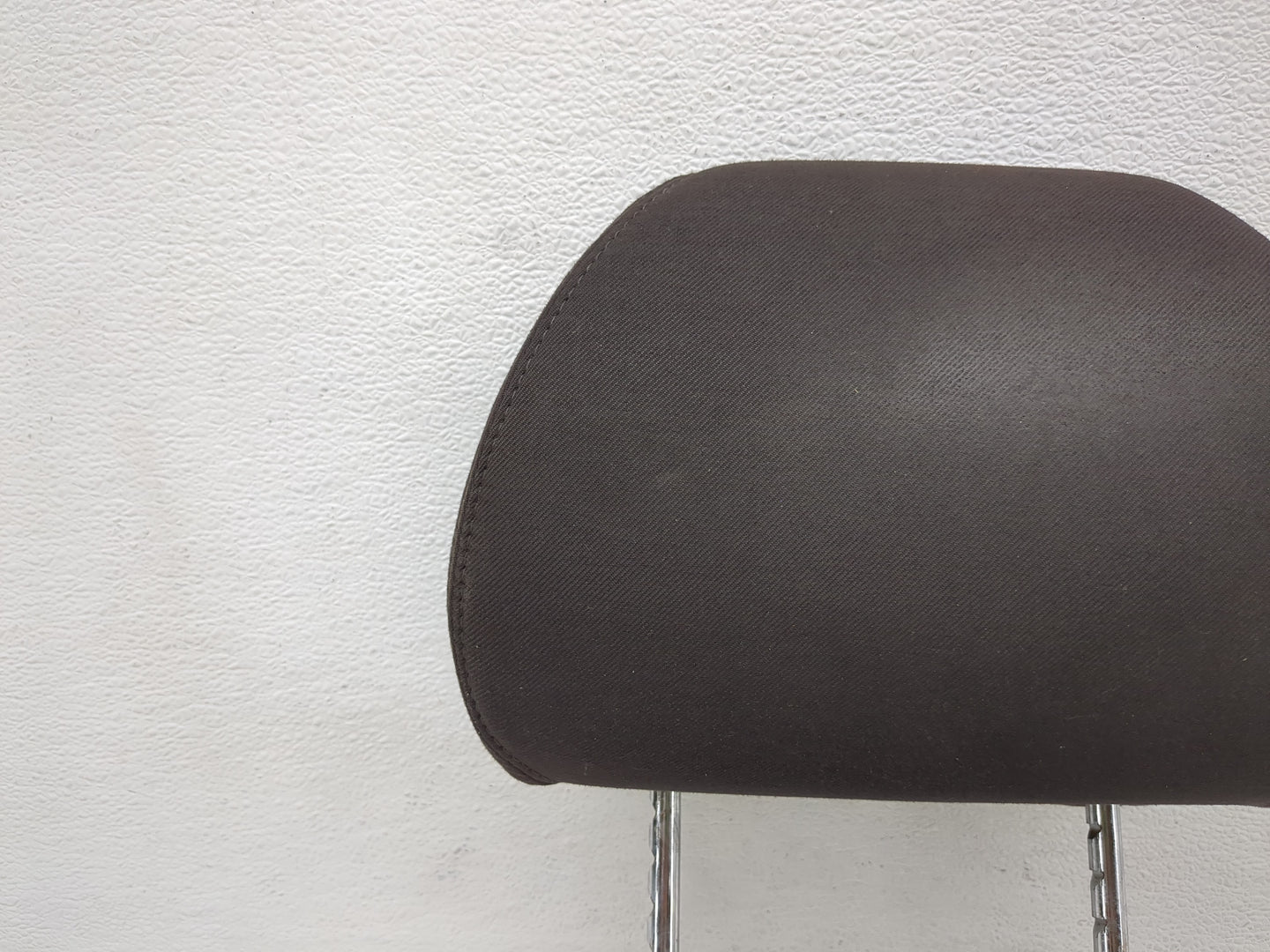 2014-2015 Chevrolet Impala Headrest Head Rest Front Driver Passenger Seat Fits Fits 2014 2015 OEM Used Auto Parts - Oemuseda