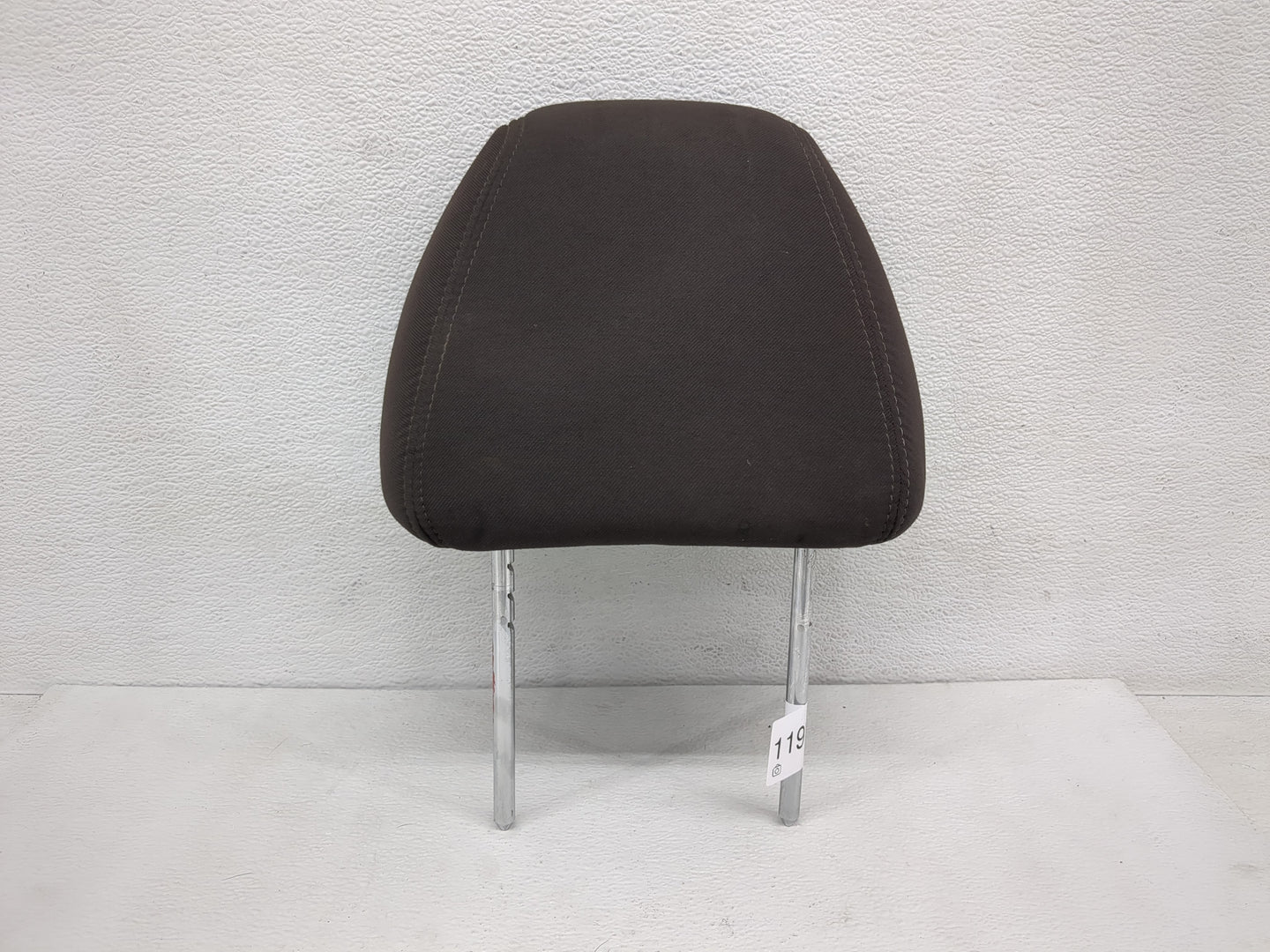 2014-2015 Chevrolet Impala Headrest Head Rest Front Driver Passenger Seat Fits Fits 2014 2015 OEM Used Auto Parts - Oemuseda