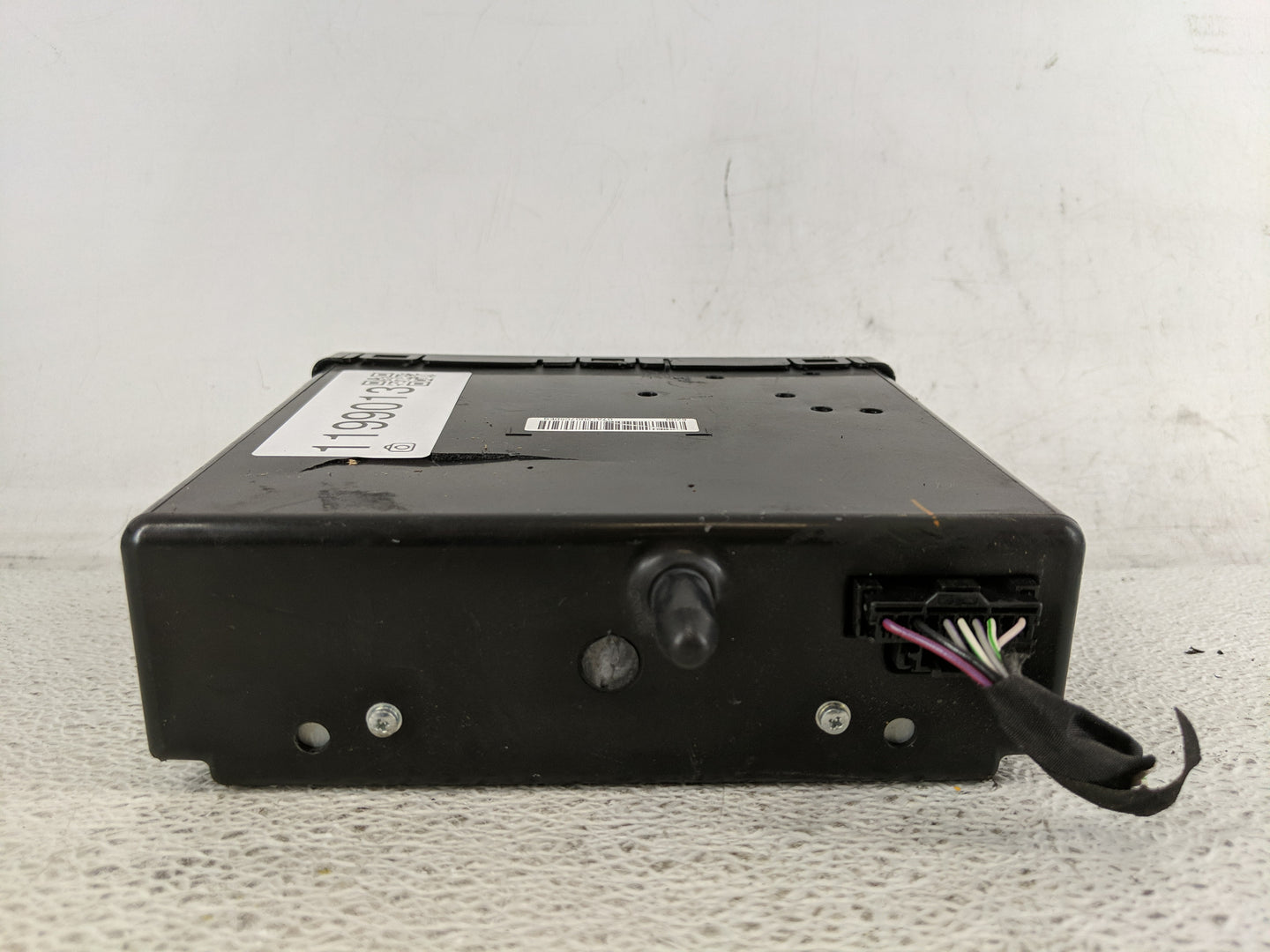 2014-2015 Chevrolet Impala Radio AM FM Cd Player Receiver Replacement P/N:2311 8961 Fits Fits 2014 2015 OEM Used Auto Parts 
