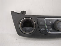 2014 Chevrolet Impala Climate Control Module Temperature AC/Heater Replacement P/N:23113226 Fits OEM Used Auto Parts - Oemus