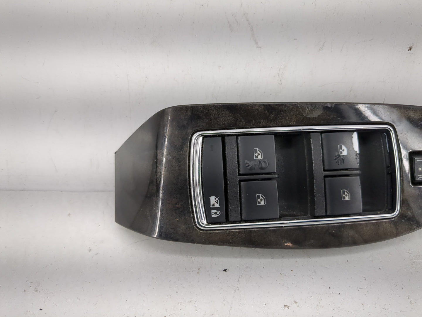 2014-2020 Chevrolet Impala Master Power Window Switch Replacement Driver Side Left P/N:22819398 Fits OEM Used Auto Parts - O