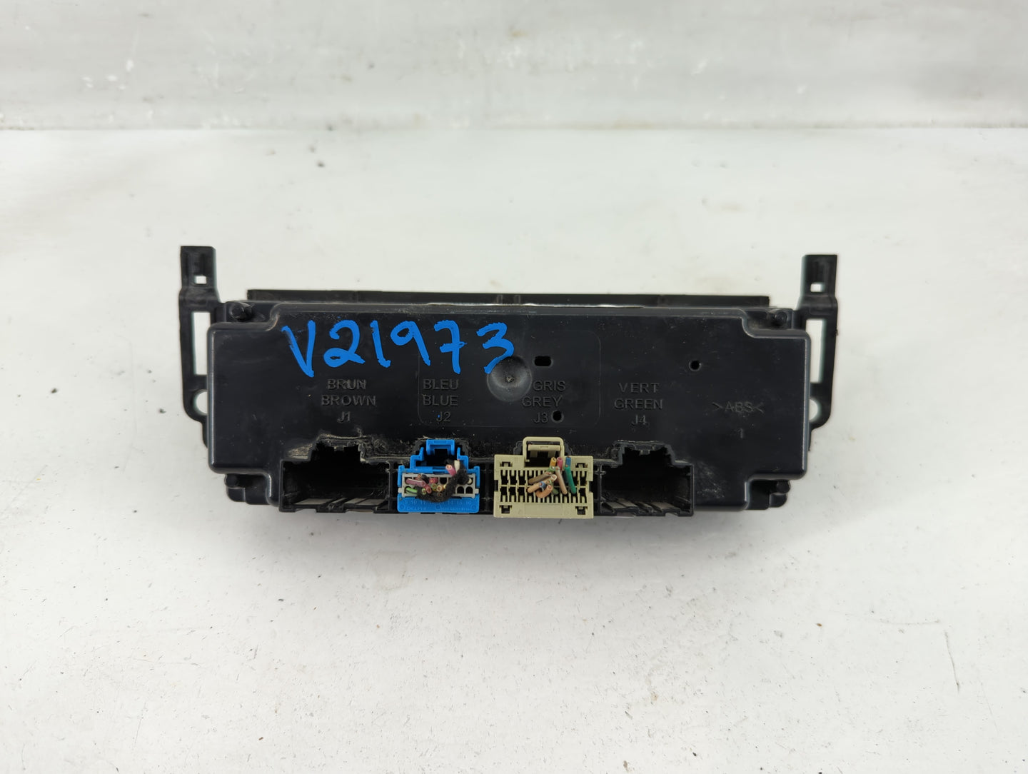 2012-2016 Chevrolet Impala Climate Control Module Temperature AC/Heater Replacement P/N:22884767 Fits OEM Used Auto Parts - 