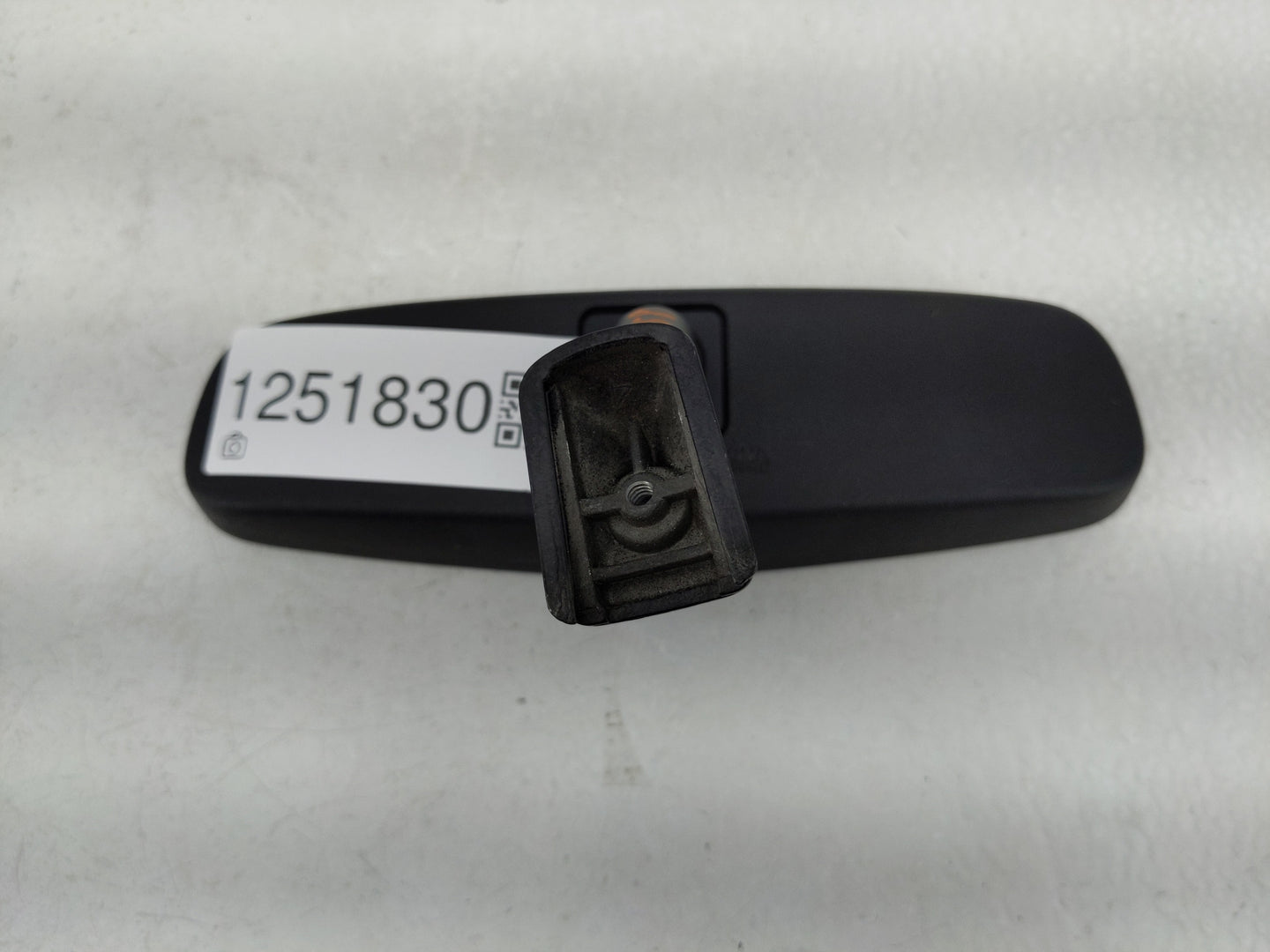 2014-2020 Chevrolet Impala Interior Rear View Mirror Replacement OEM P/N:e11026150 Fits OEM Used Auto Parts - Oemusedautopar