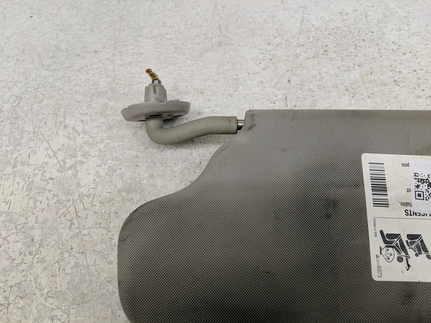 2006-2016 Chevrolet Impala Sun Visor Shade Replacement Passenger Right Mirror Fits OEM Used Auto Parts - Oemusedautoparts1.c