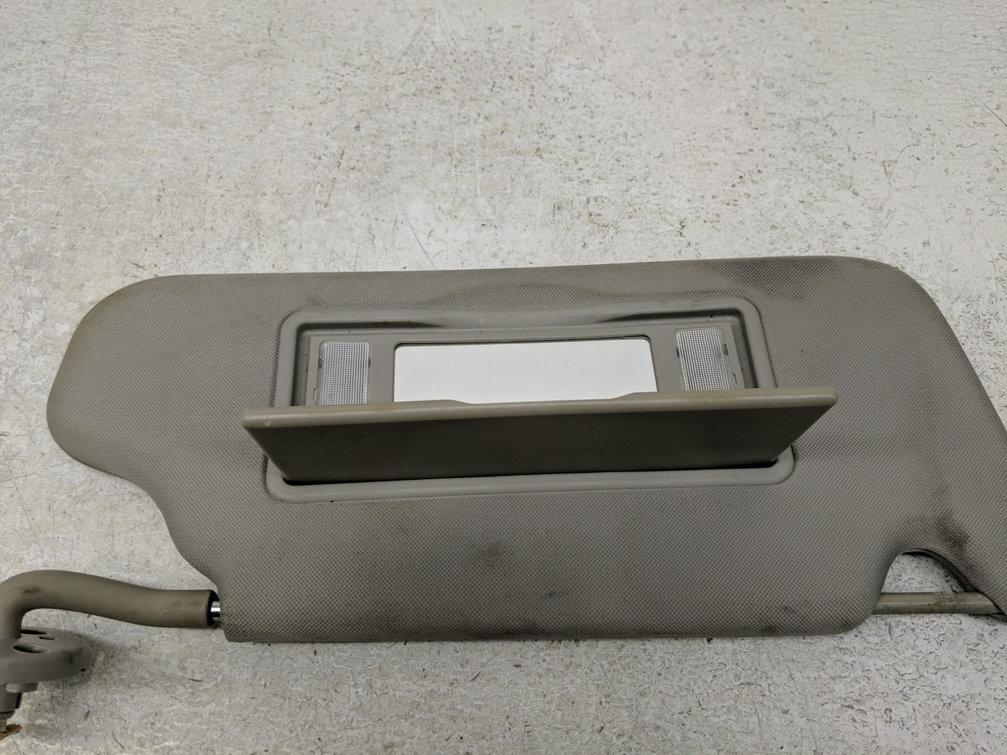 2006-2016 Chevrolet Impala Sun Visor Shade Replacement Passenger Right Mirror Fits OEM Used Auto Parts - Oemusedautoparts1.c