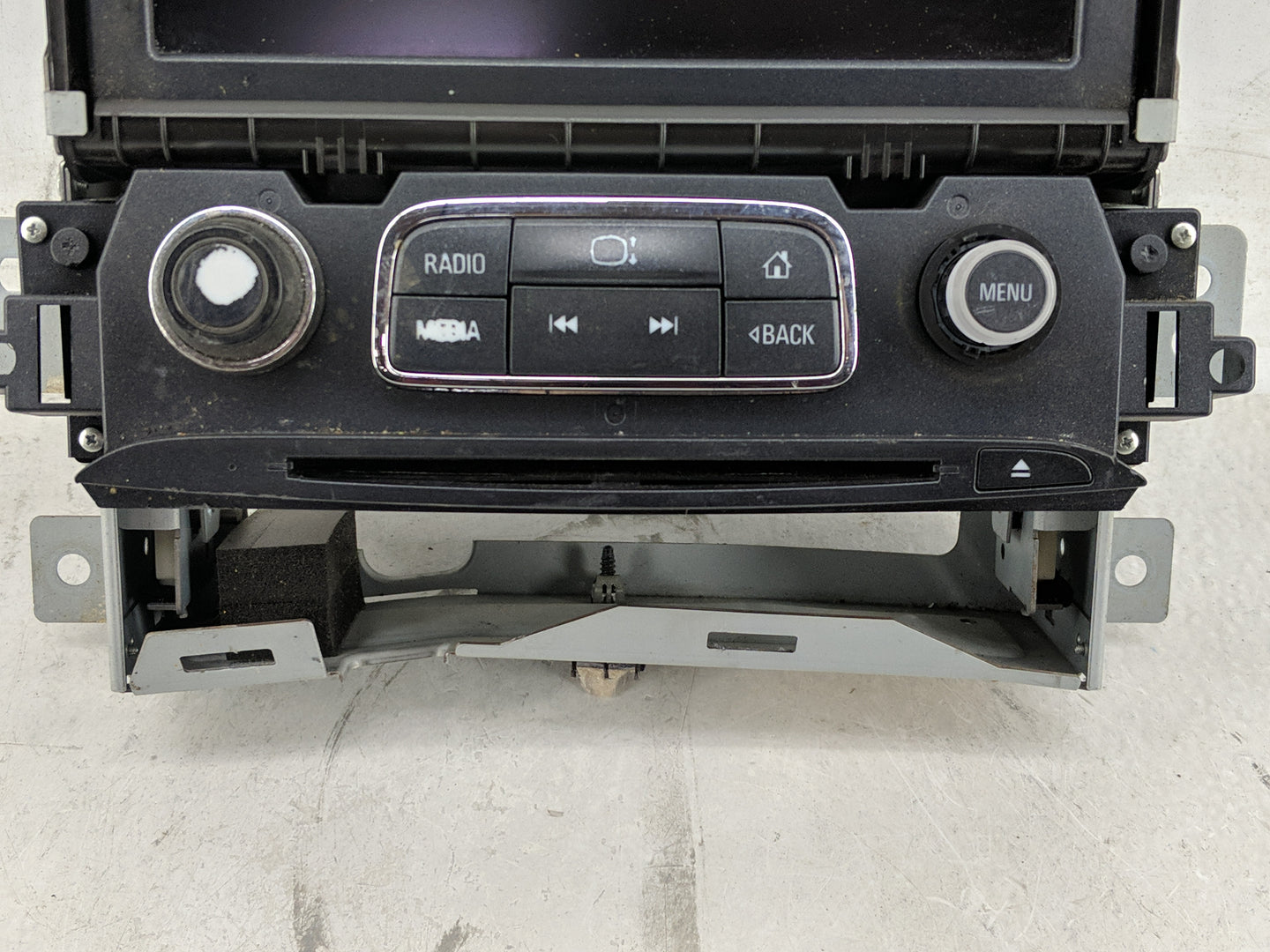 2014 Chevrolet Impala Radio AM FM Cd Player Receiver Replacement P/N:23113224 Fits Fits 2013 2015 OEM Used Auto Parts - Oemu