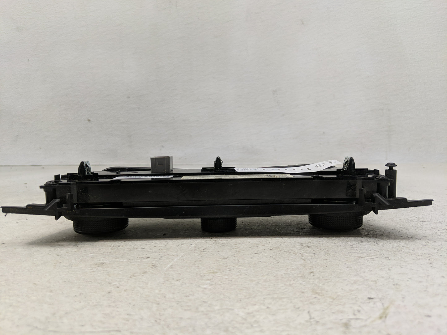 2014 Chevrolet Impala Climate Control Module Temperature AC/Heater Replacement P/N:000235226 23113226 Fits OEM Used Auto Par