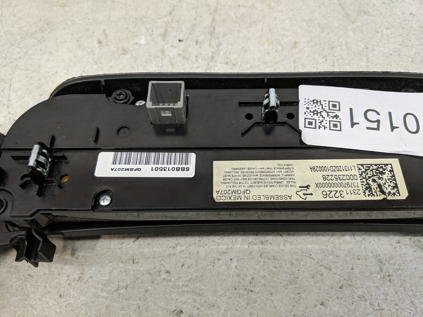 2014 Chevrolet Impala Climate Control Module Temperature AC/Heater Replacement P/N:000235226 23113226 Fits OEM Used Auto Par