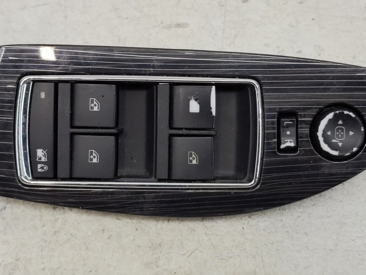 2014-2020 Chevrolet Impala Master Power Window Switch Replacement Driver Side Left P/N:22819398 Fits OEM Used Auto Parts - O