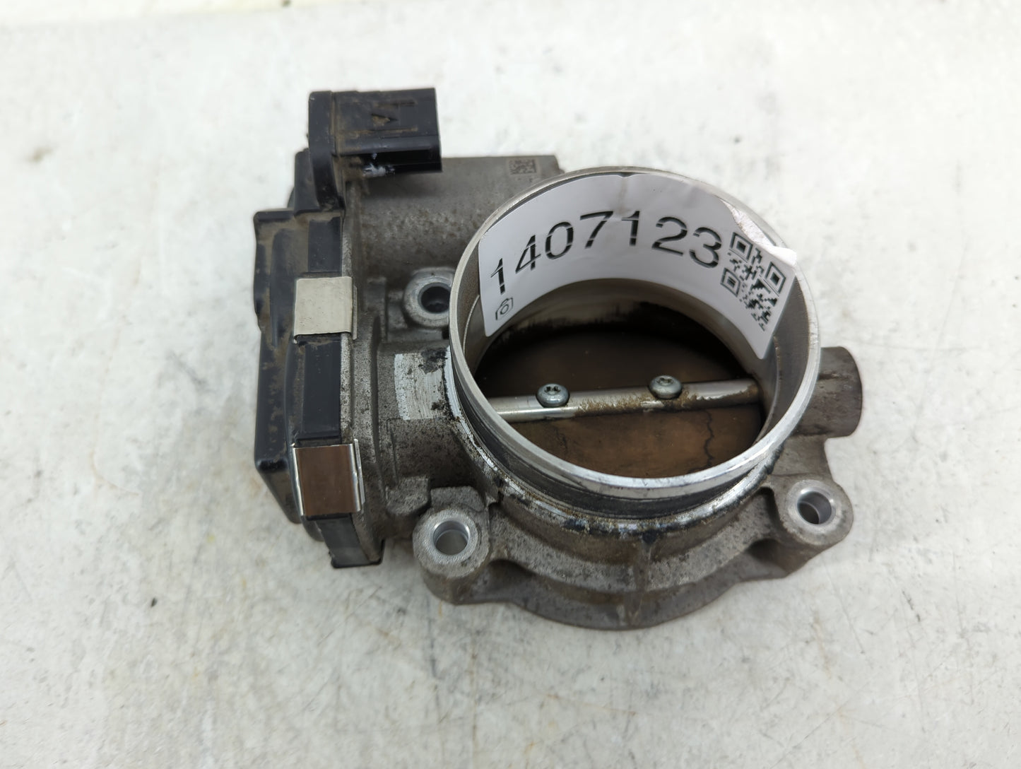2012-2020 Chevrolet Impala Throttle Body Fits Fits 2012 2013 2014 2015 2016 2017 2018 2019 2020 2021 2022 OEM Used Auto Part