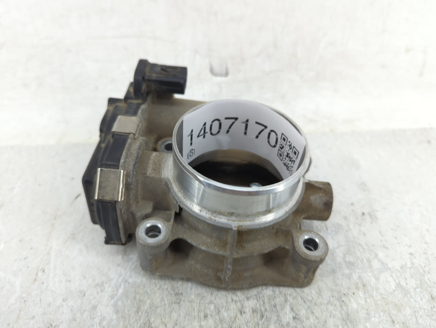 2014-2015 Chevrolet Impala Throttle Body P/N:12627217DA Fits Fits 2013 2014 2015 2017 2018 2019 2020 OEM Used Auto Parts - O