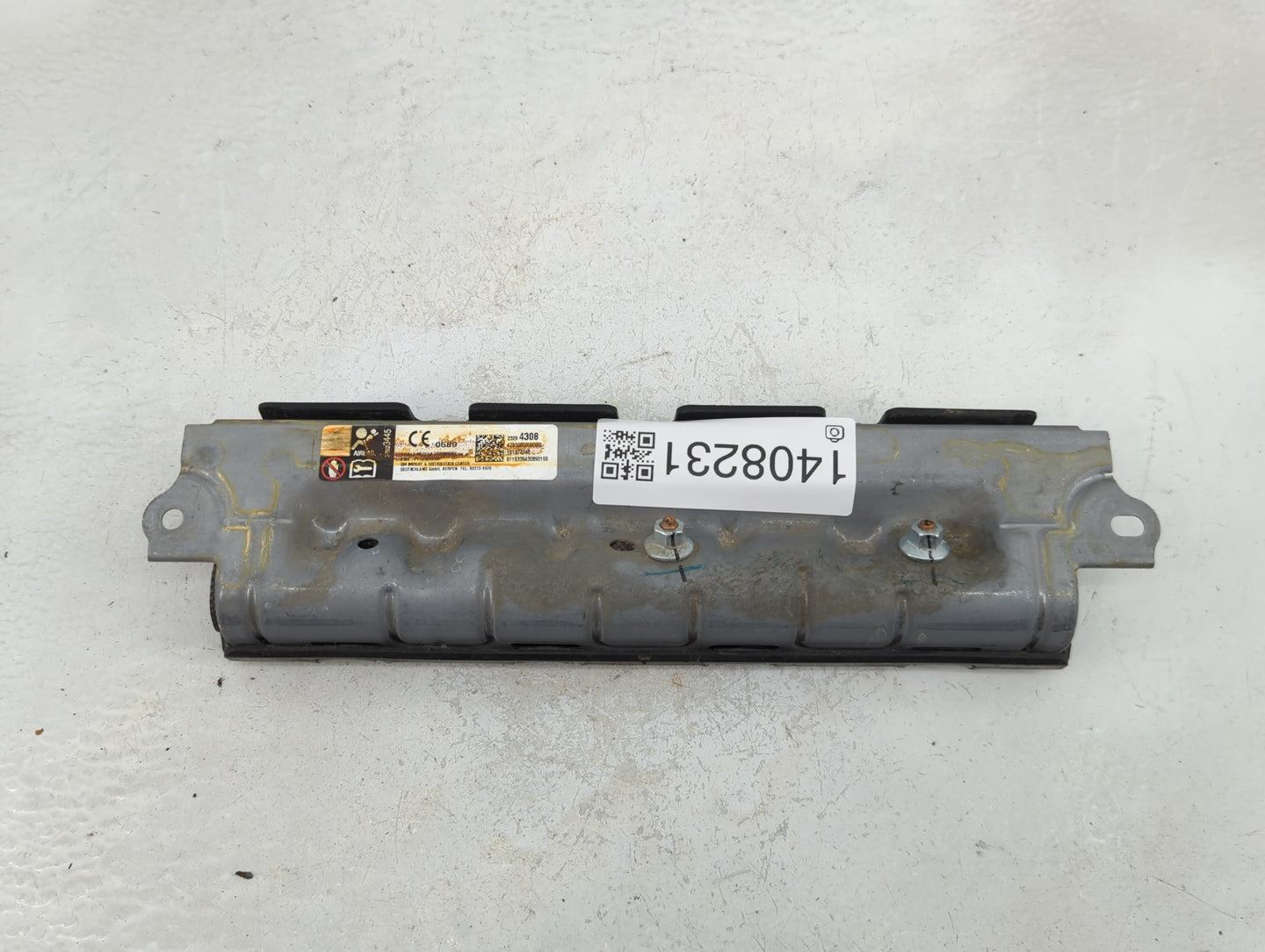 2014-2016 Chevrolet Impala Air Bag Driver Left Knee OEM P/N:23294308 Fits Fits 2014 2015 2016 OEM Used Auto Parts - Oemuseda