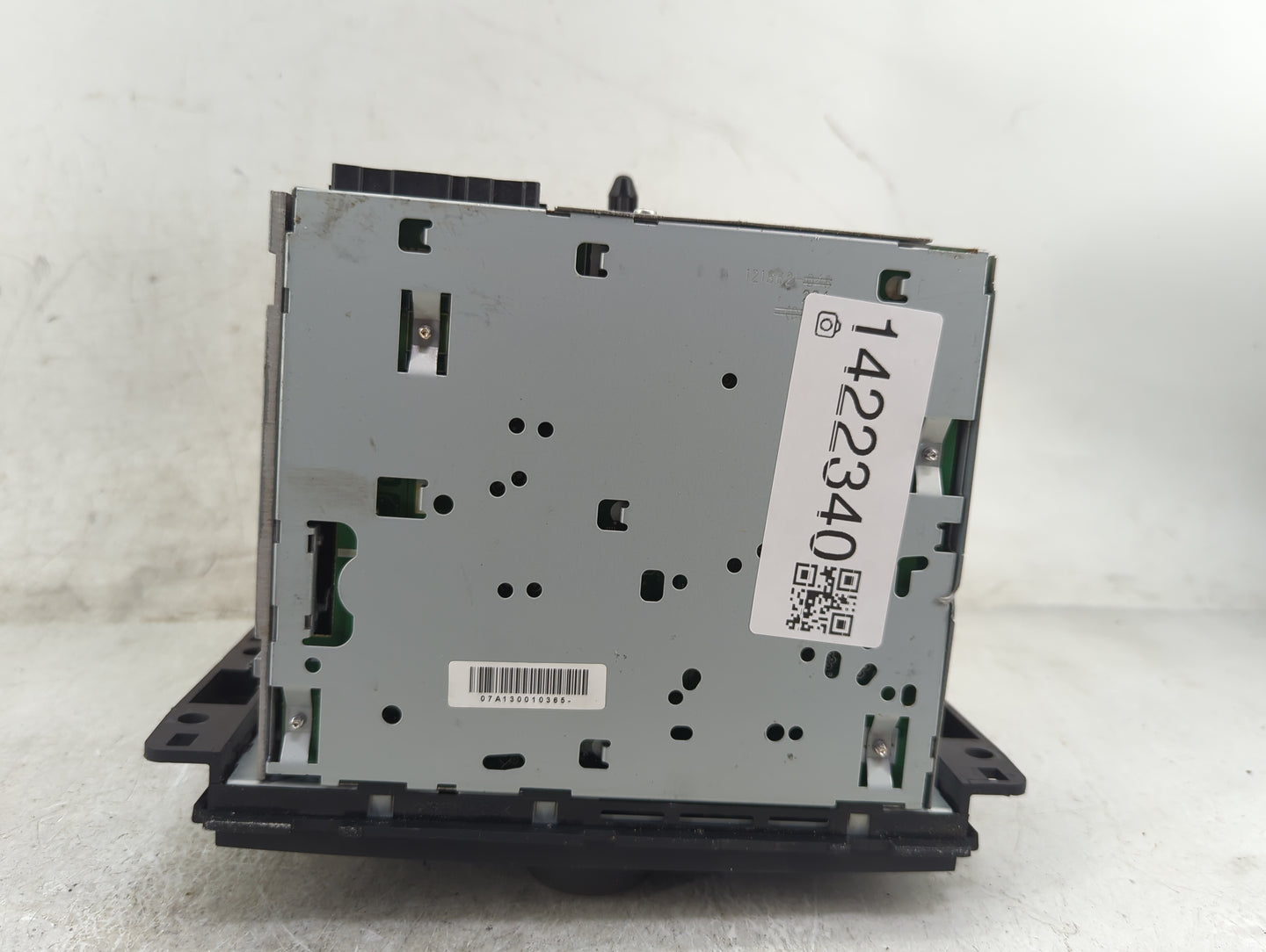 2009-2016 Chevrolet Impala Radio AM FM Cd Player Receiver Replacement P/N:22924535 Fits OEM Used Auto Parts - Oemusedautopar