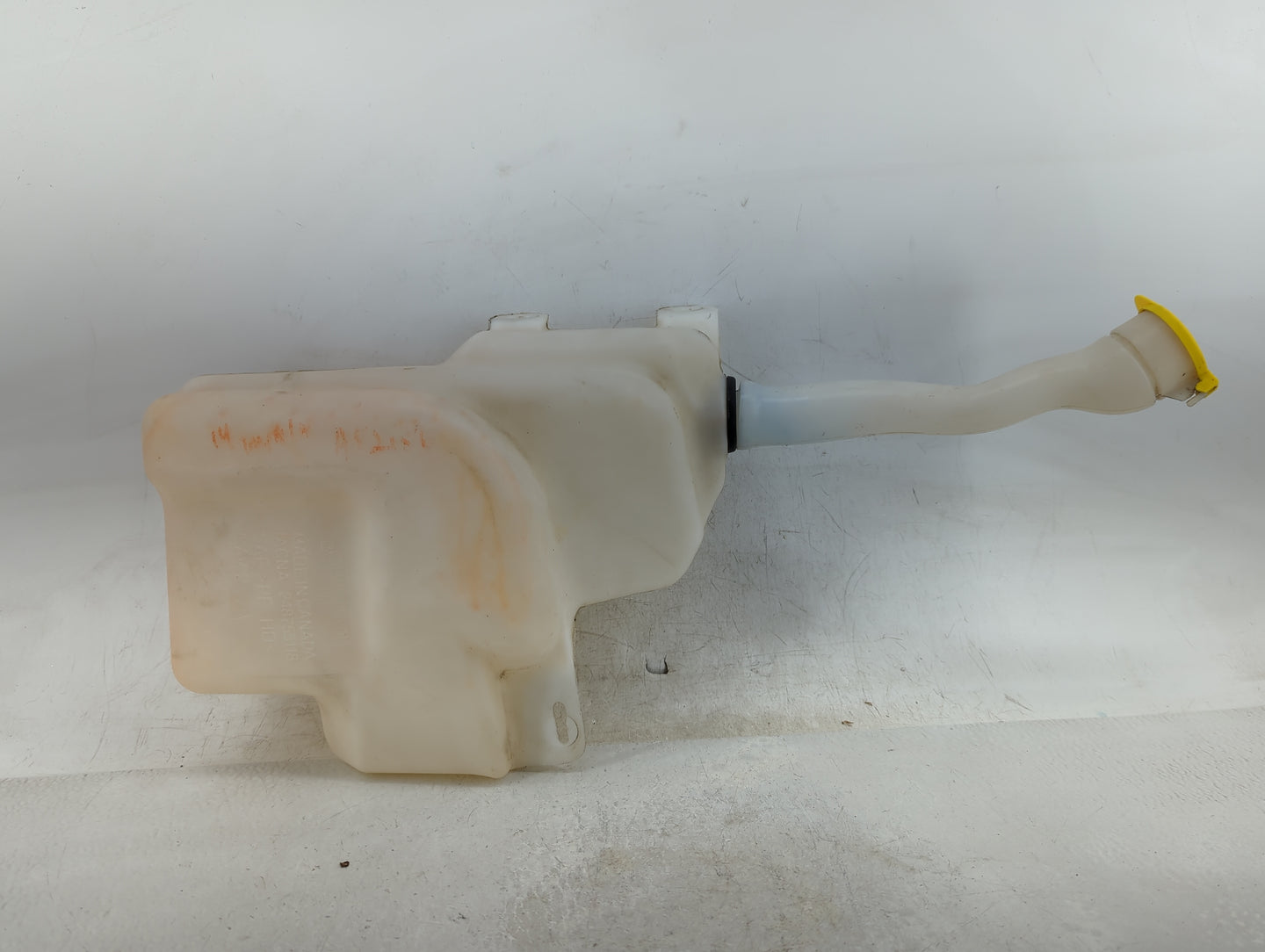 2014-2020 Chevrolet Impala Windshield Washer Fluid Reservoir Bottle Oem - Oemusedautoparts1.com